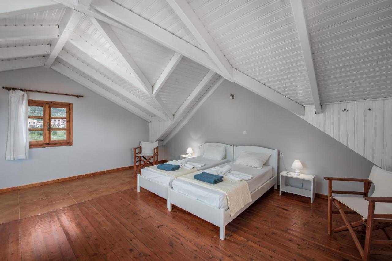 Albouro Seafront Apartments Katelios Luaran gambar