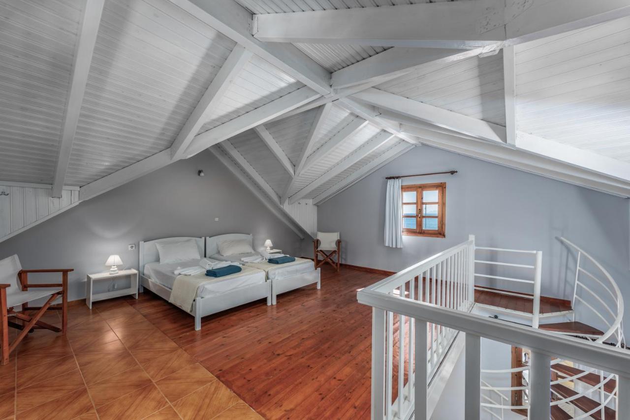 Albouro Seafront Apartments Katelios Luaran gambar