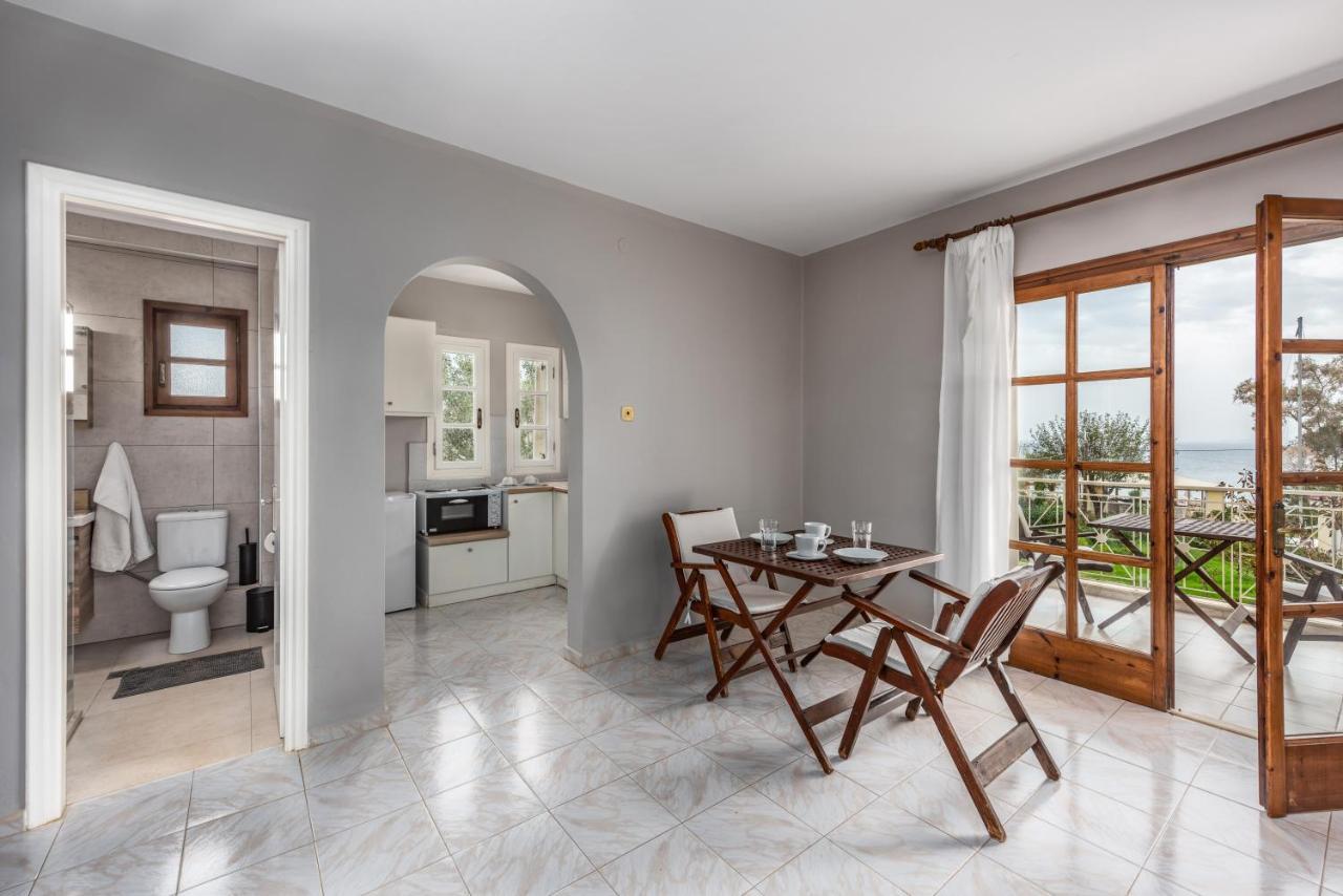 Albouro Seafront Apartments Katelios Luaran gambar