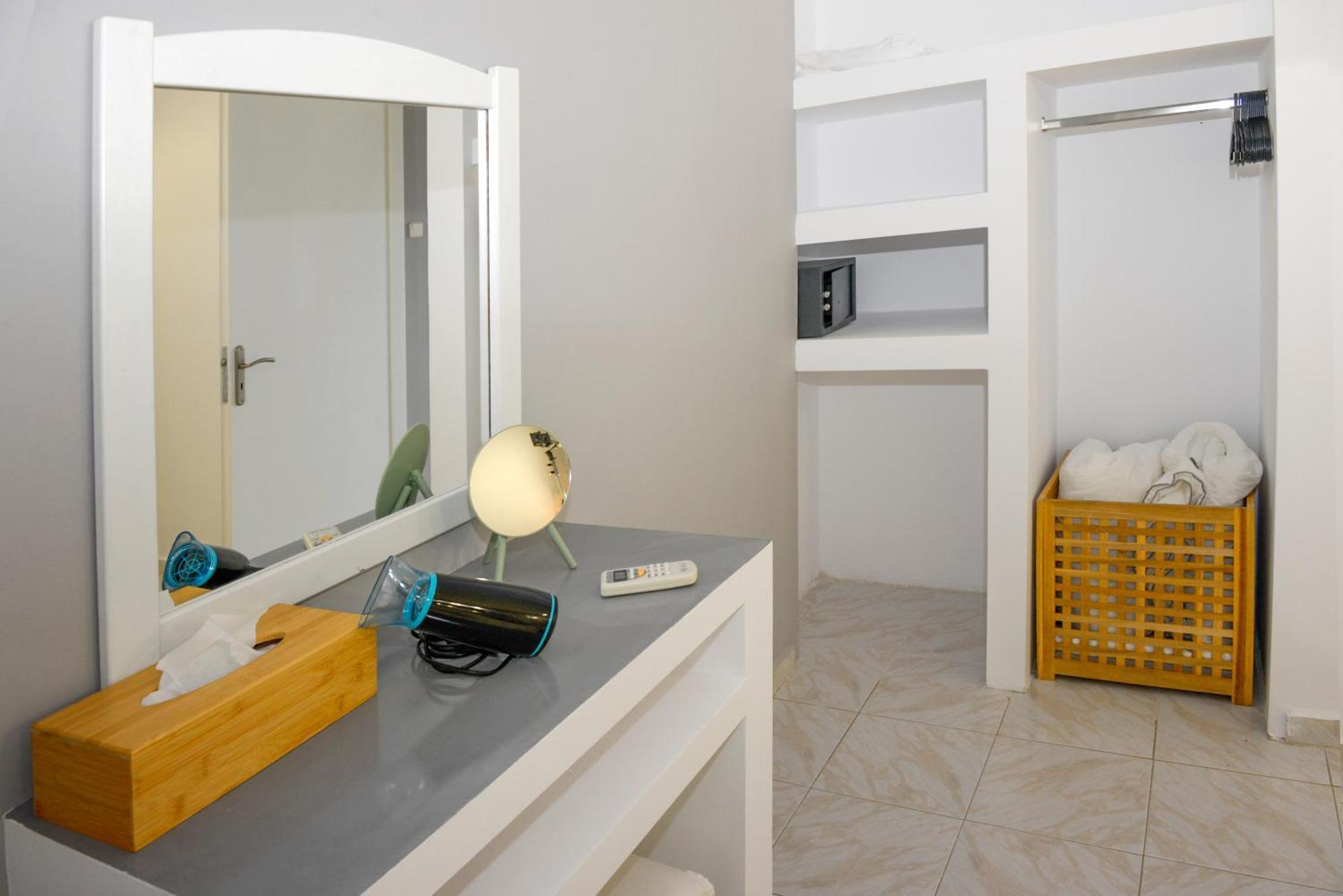 Albouro Seafront Apartments Katelios Luaran gambar