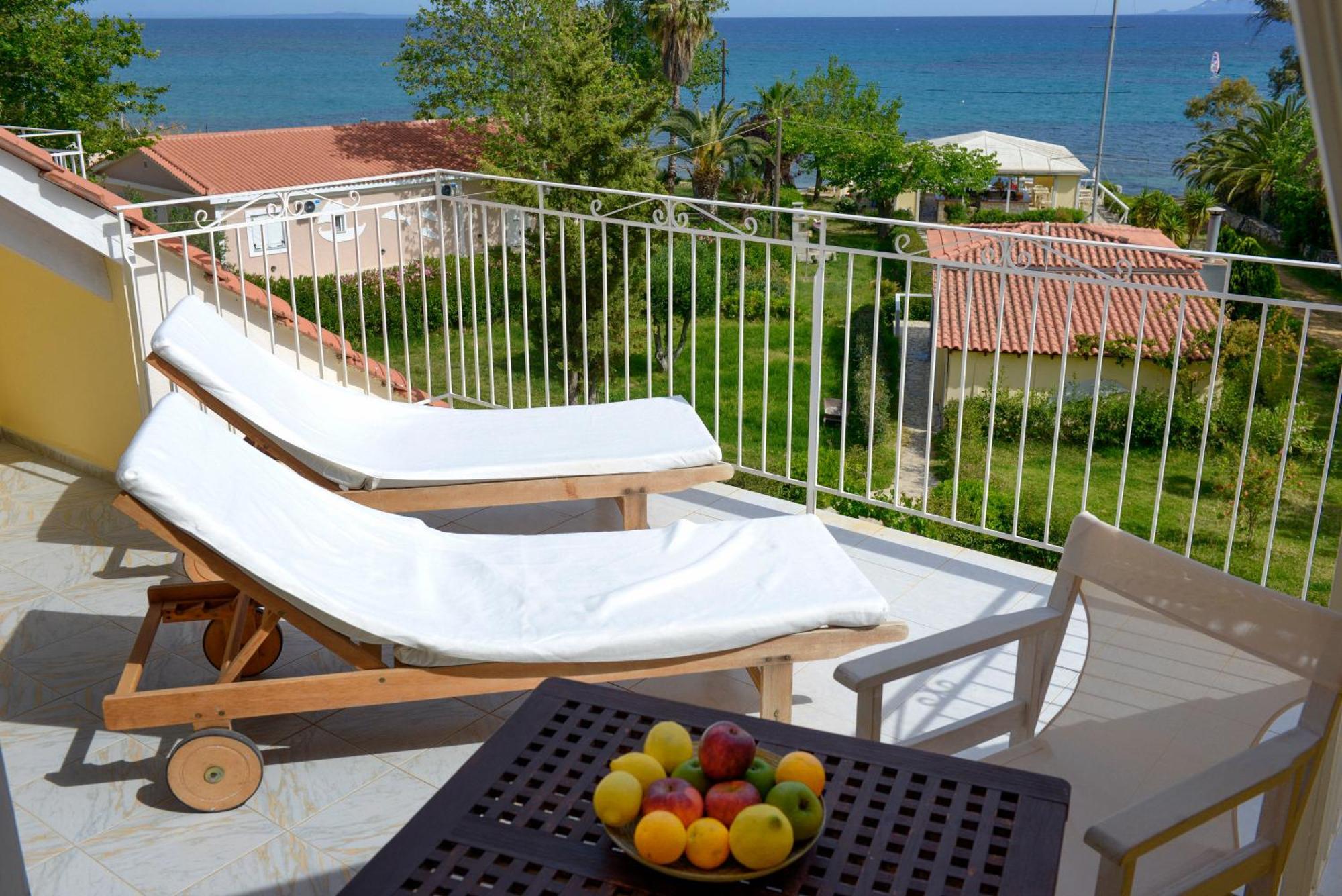Albouro Seafront Apartments Katelios Luaran gambar