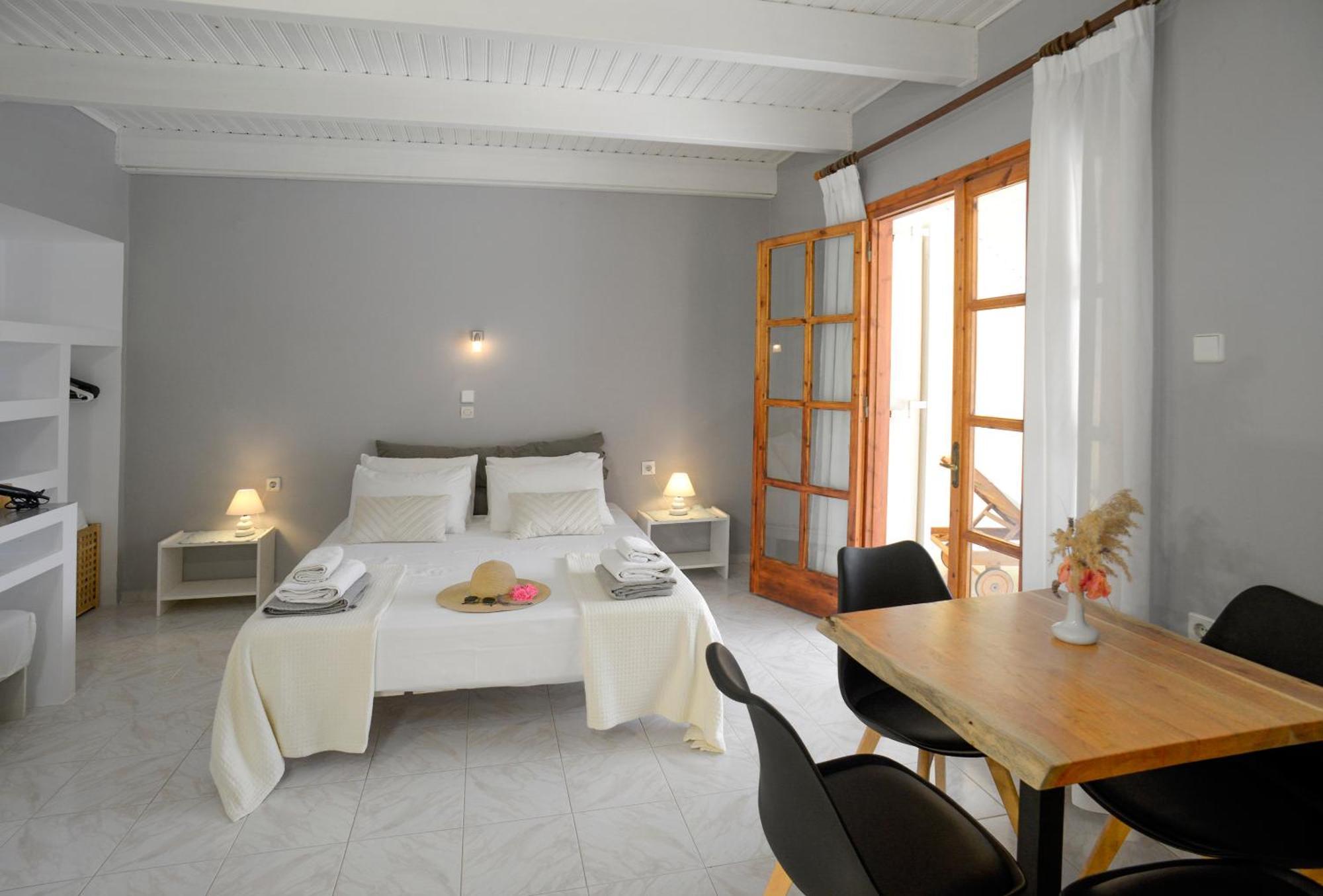 Albouro Seafront Apartments Katelios Luaran gambar