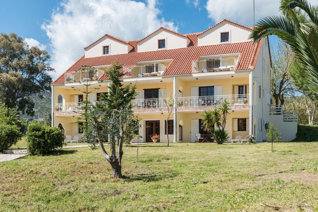 Albouro Seafront Apartments Katelios Luaran gambar